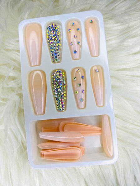 Press-on nails