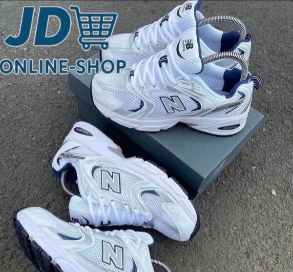 Chaussures de sport blanches