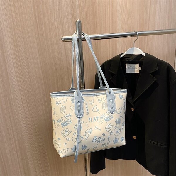 Hand bag