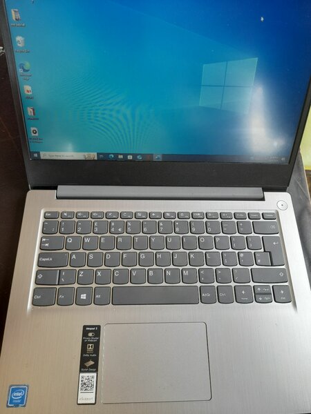 Laptop