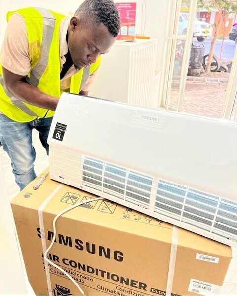 SAMSUNG AIR CONDITIONER 1.5hp