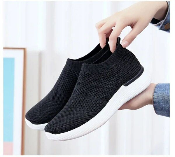 LADIES CASUAL WEAR