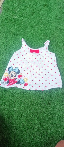 Girls tops