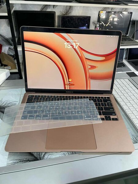 Ordinateur Portable Moderne Sleek