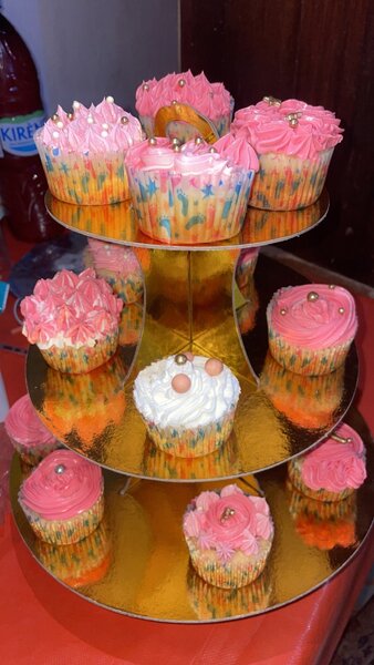 15 Cupcakes décoratifs colorés