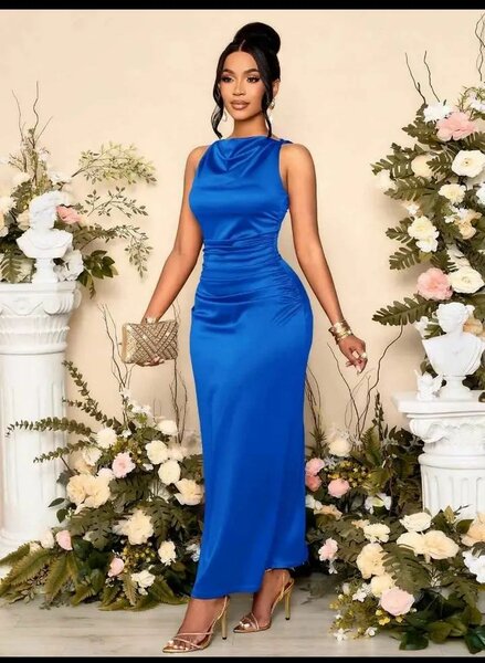 Robe de Soirée Satin Élégant