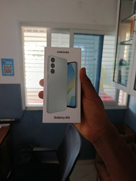 SAMSUNG A16