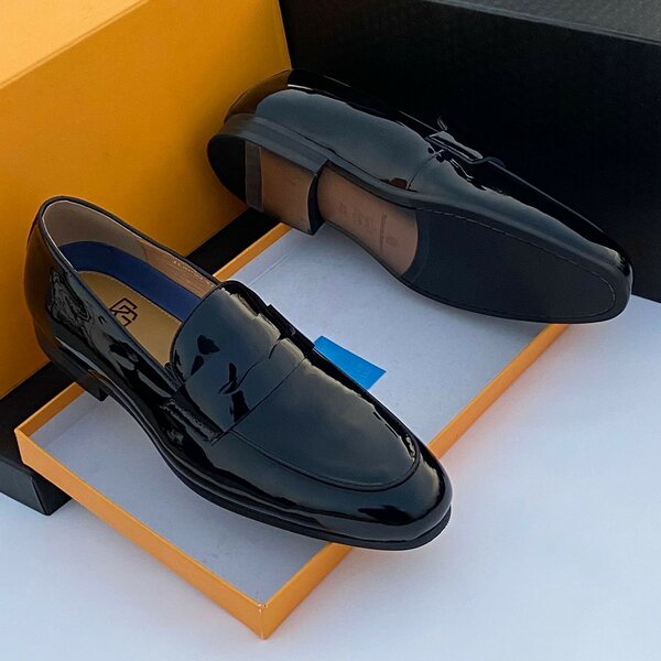EXECUTIVE SHOES