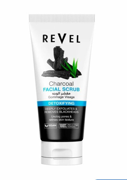 Gommage visage au charbon purifiant