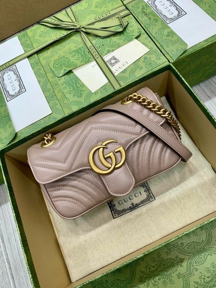 Ladies fashion bag