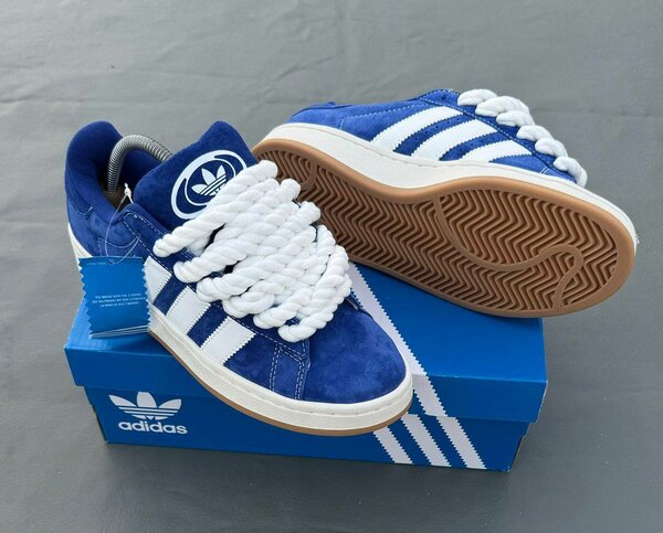Adidas campus
