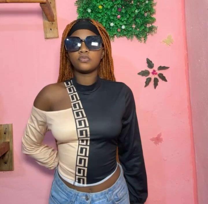 Haut asymétrique chic