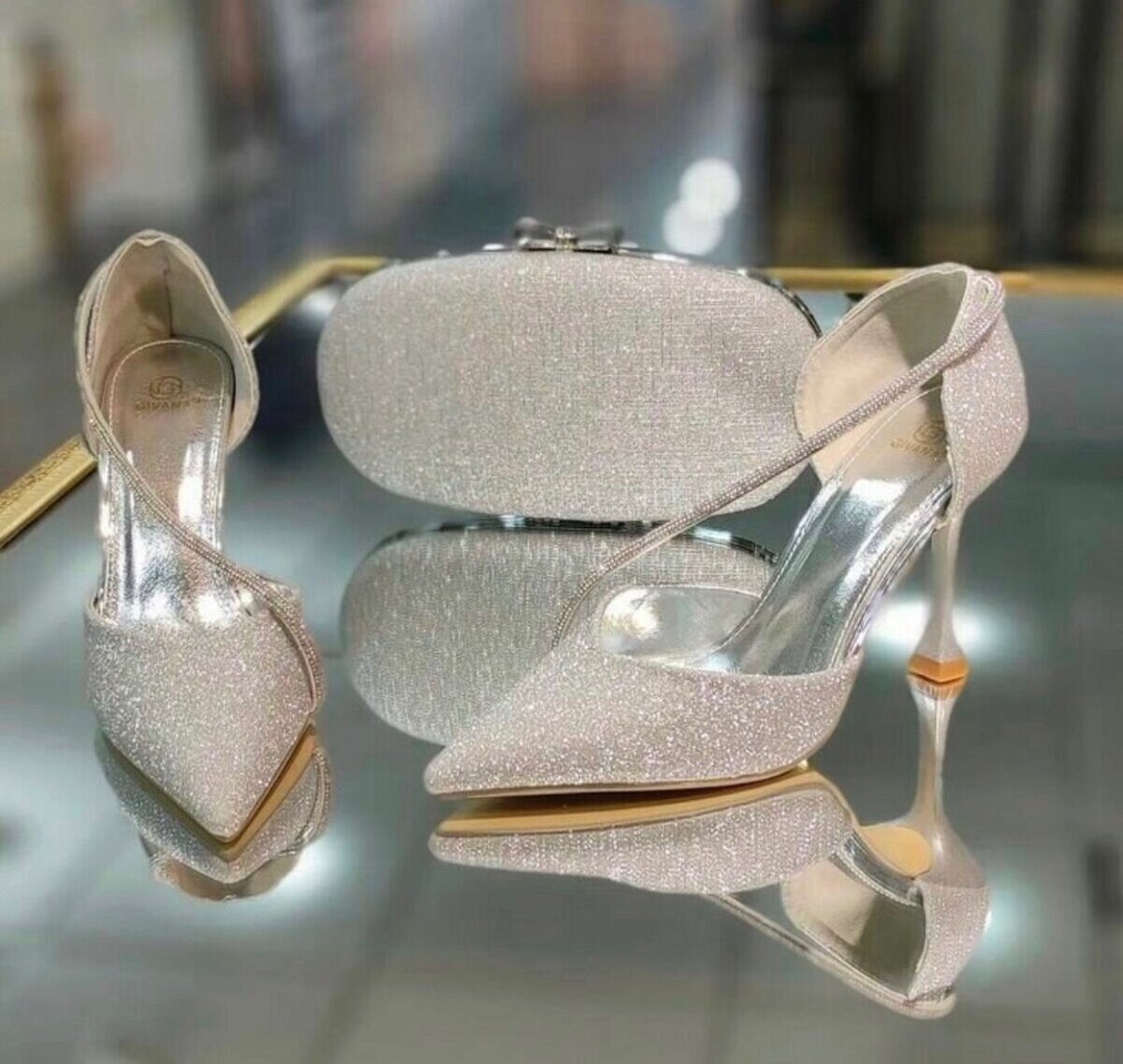 HEELS