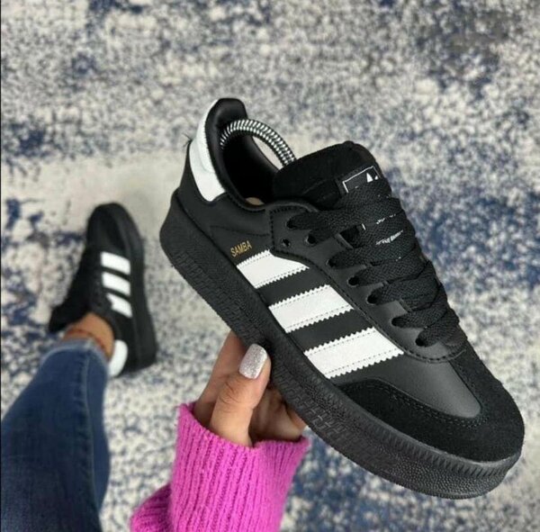 Adidas Bad BUNNY