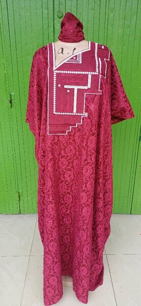 Robe en dentelle