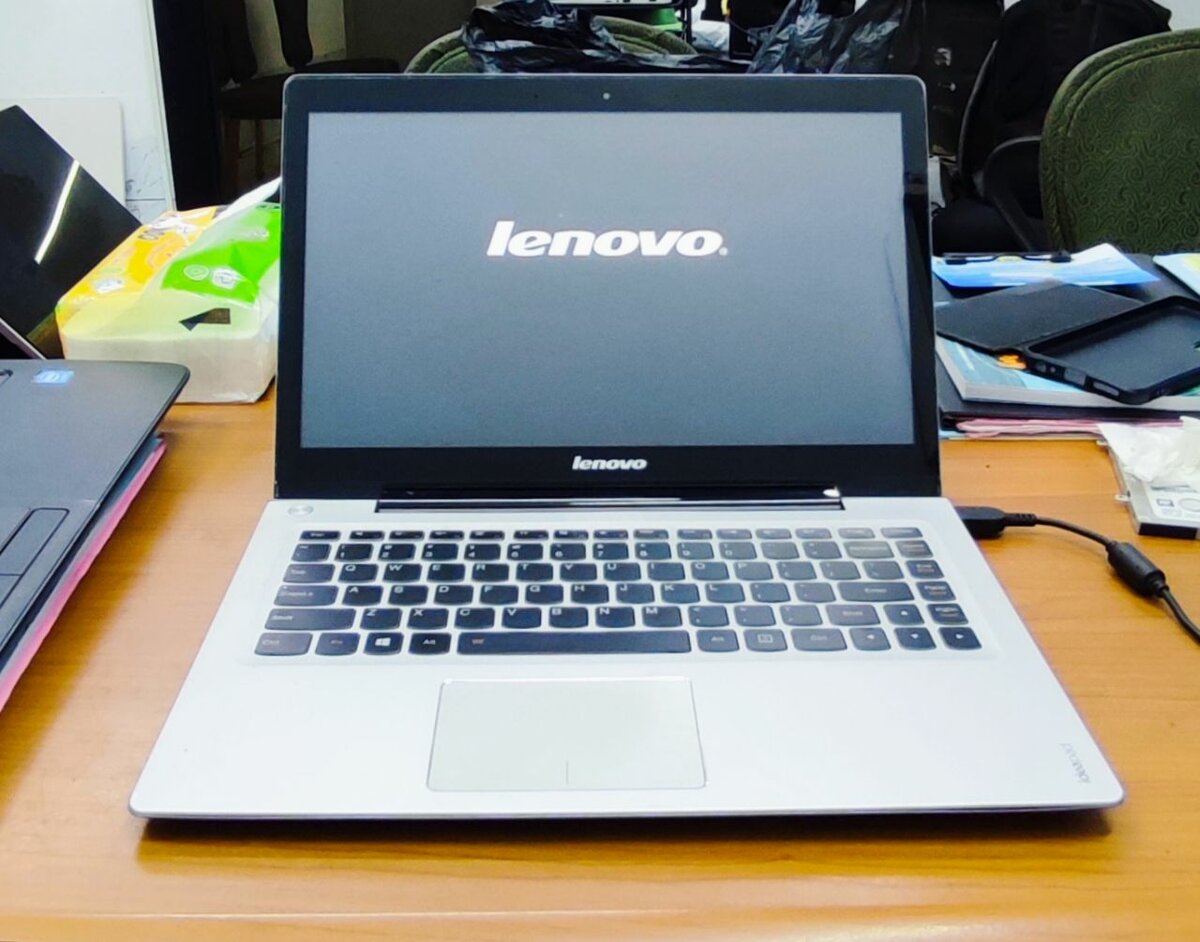 Lenovo i5 Slim Tactile