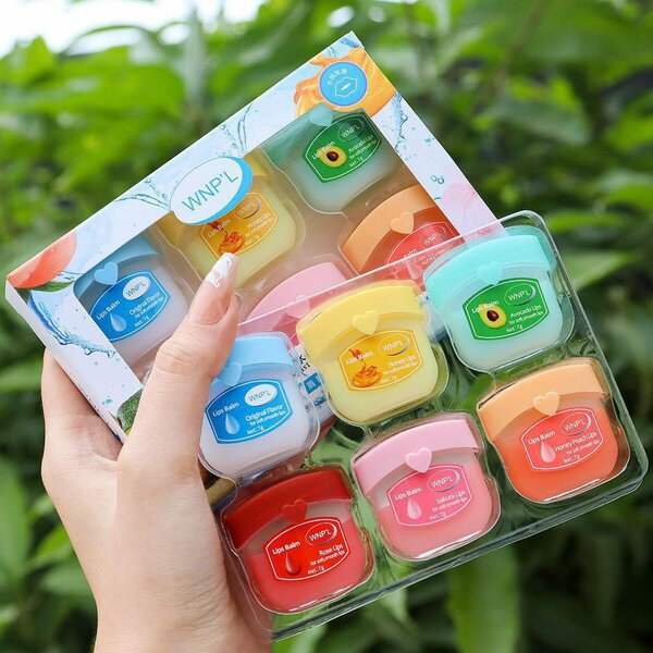 Vaseline lip gloss