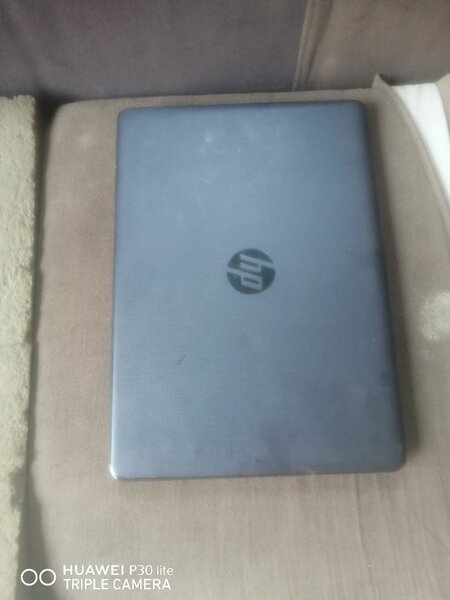 Laptop hp core i3