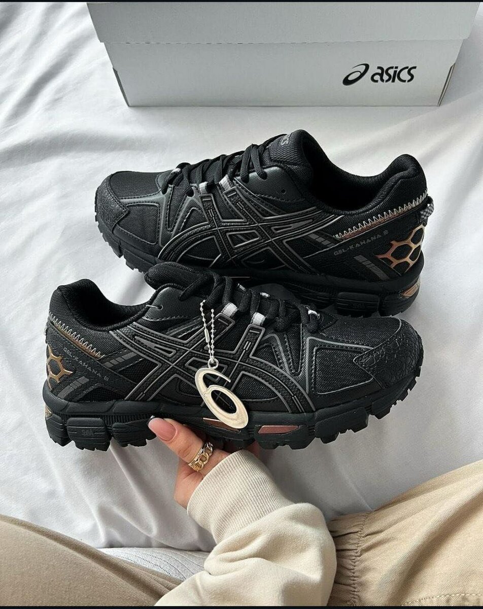 ASICS gell kahana 8