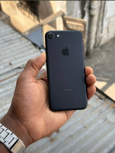 iPhone 7 128gig