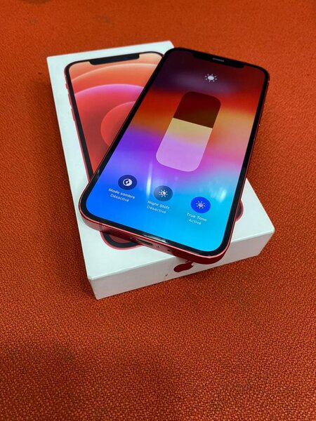 iPhone 12