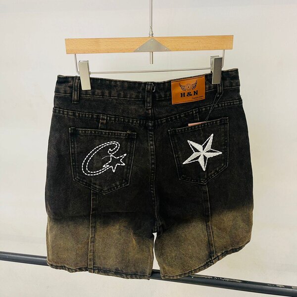 Short Jeans