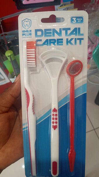 Tongue cleaner