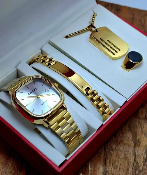 Montre, bracelet et chaine