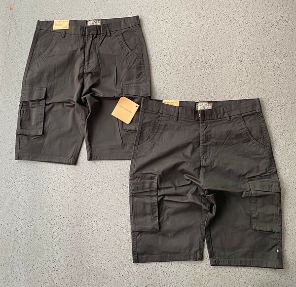 Khaki bumper shorts
