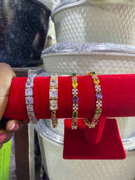 Bracelet for ladies
