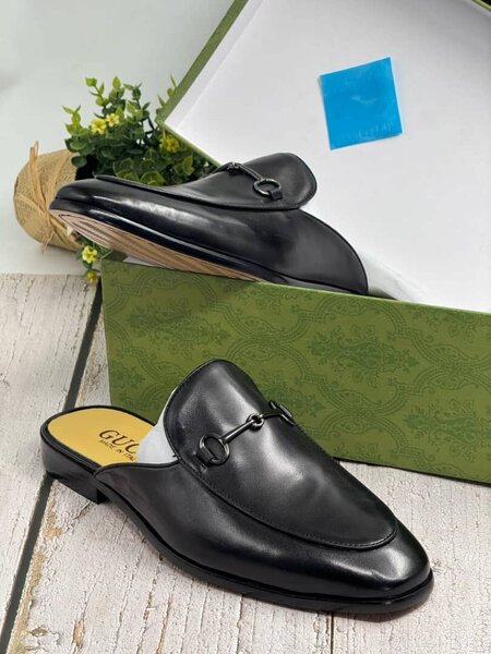 Leather half shoes