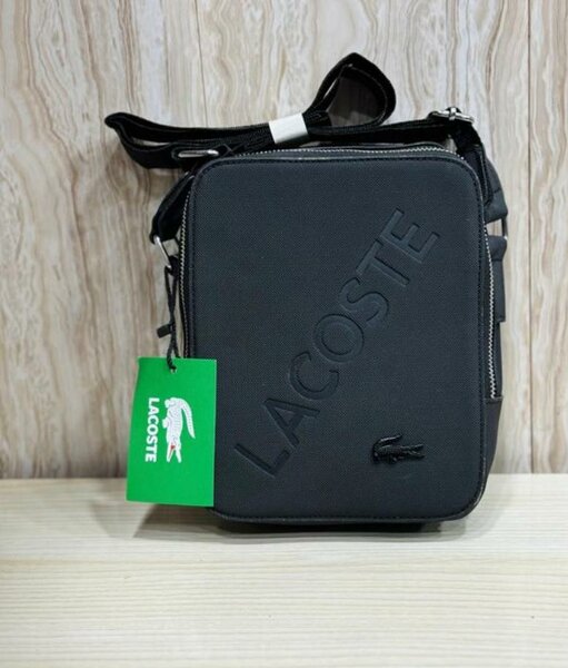 Sac lacoste