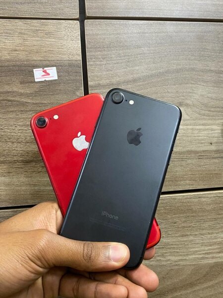 iPhone 7