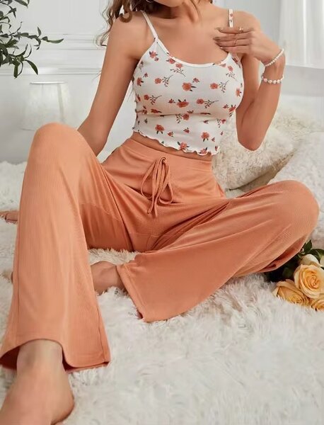 Pantalons évasés colorés pour femmes