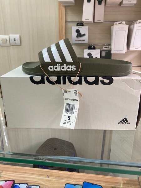 Sandales claquettes