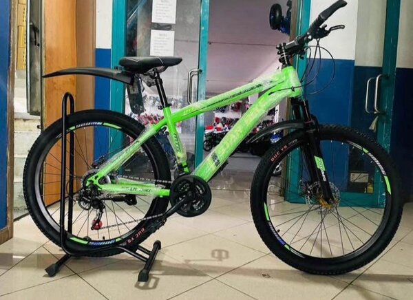 VTT tout-terrain flamboyant