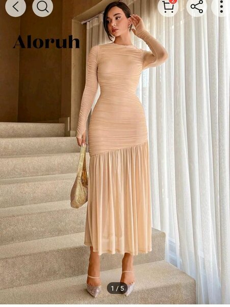 Exquisite elegant lady dinner wear