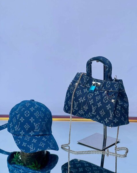 Bag and cap