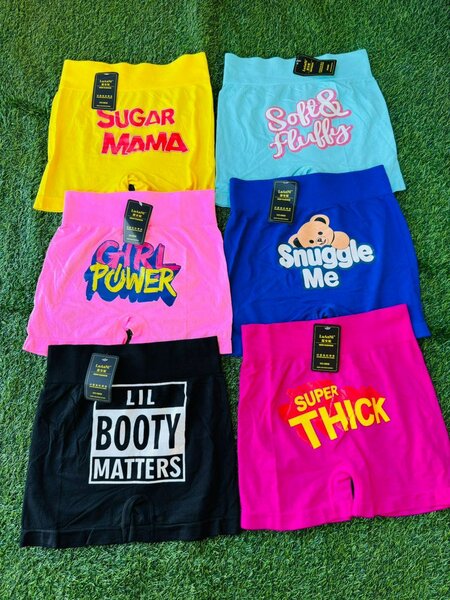 Bum shorts