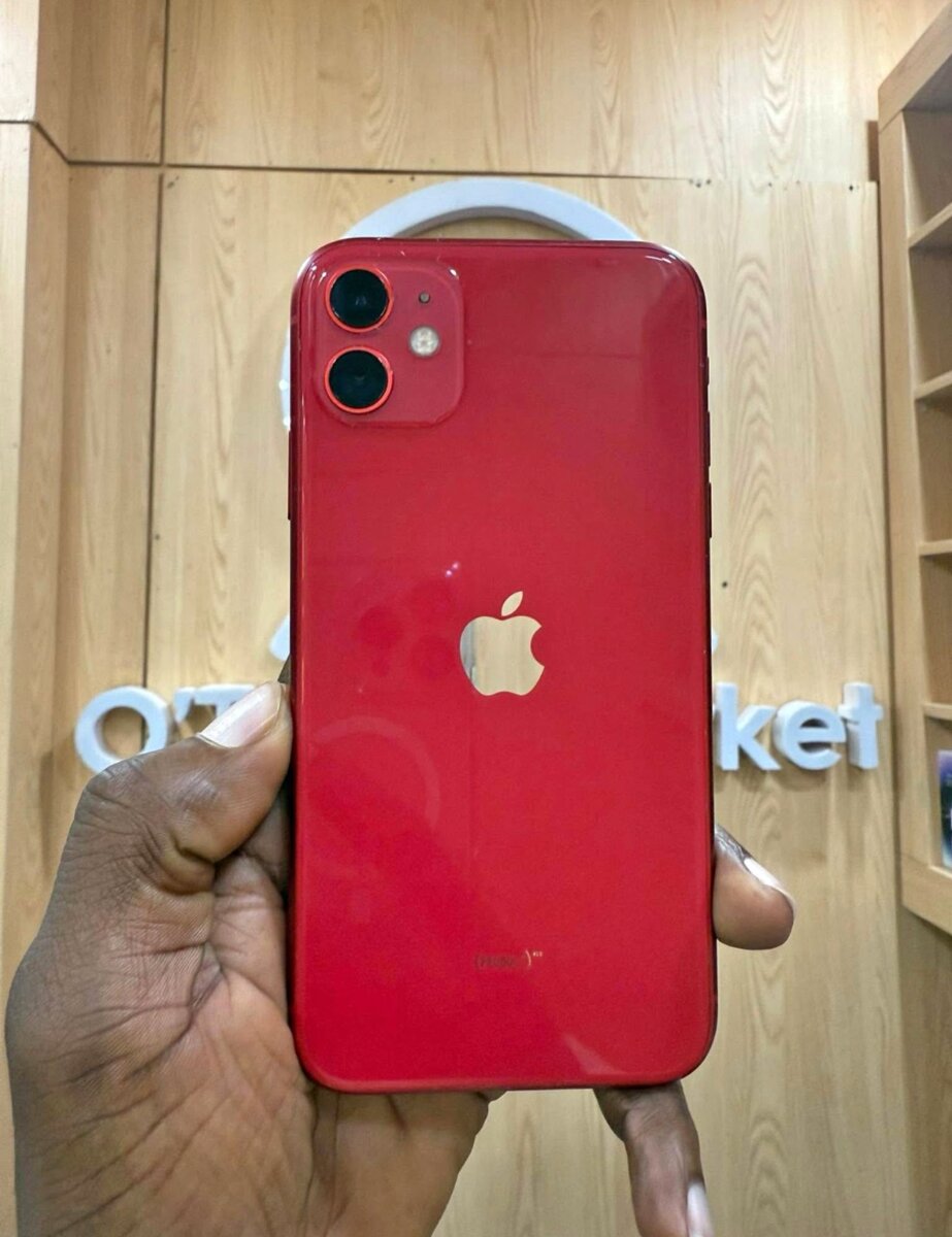 iPhone 11 Rouge 64GB