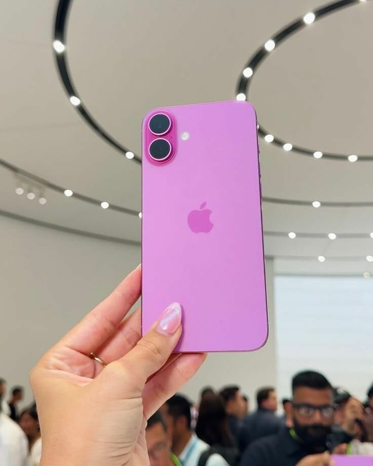 Apple iPhone 16