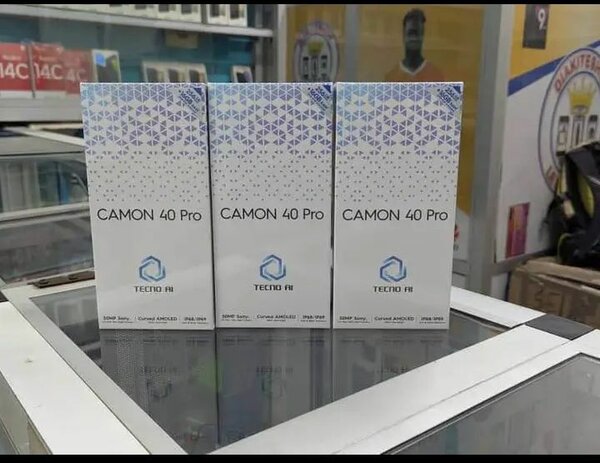 Tecno Camon 40 Pro