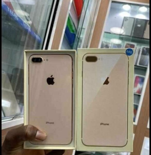 iPhone Doré 64 Go Neuf
