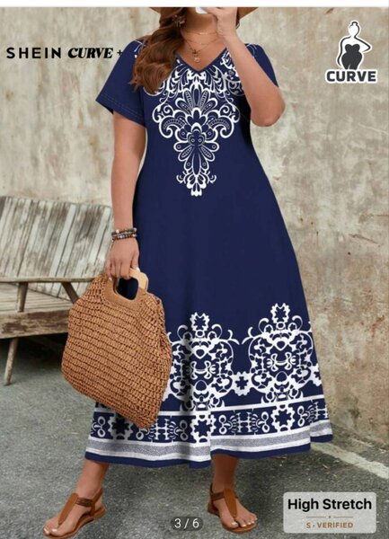 Robe évasée motif floral femme