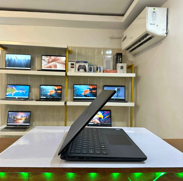Ordinateur Portable Dell Performant
