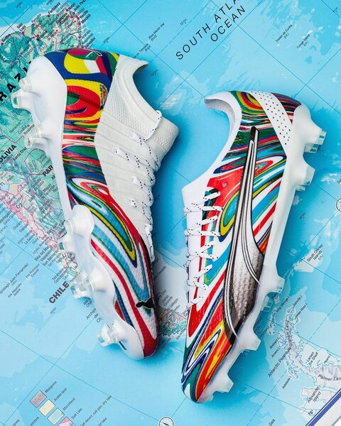 Chaussures Foot Multicolores