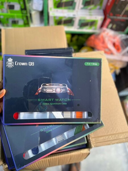 Crown Q8and Crown Q6