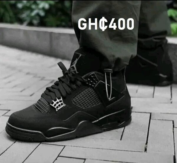 Jordan 4