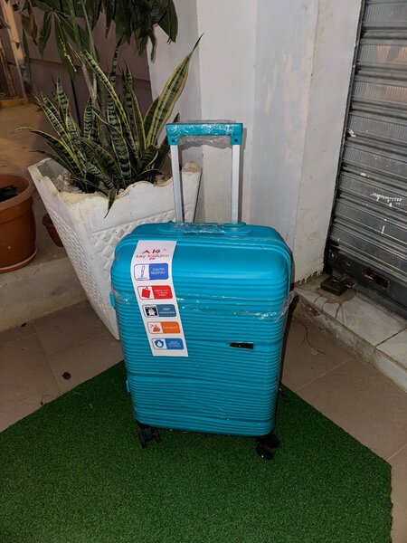 Lightweight Travel Suitcase