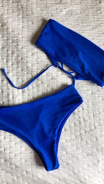 Bikini femme